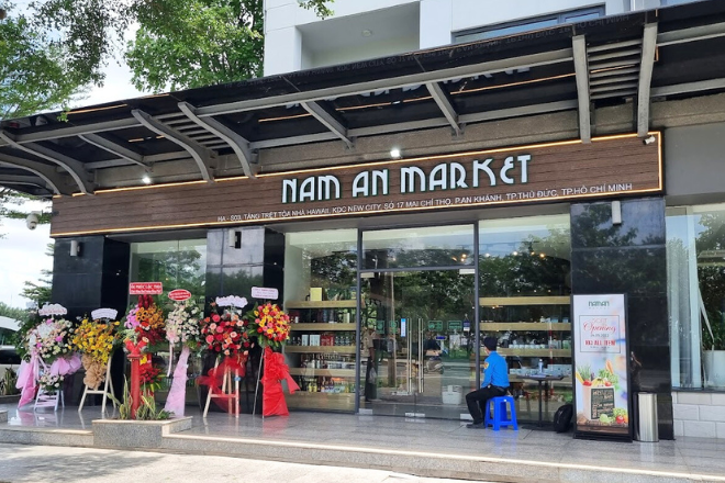 Hệ thống cửa hàng